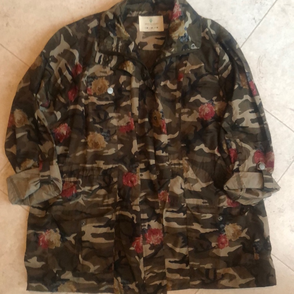 Camo and Roses Rain Jacket size 2X